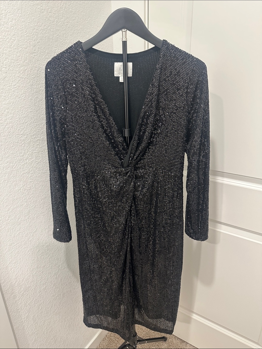 Seraphine Luxe Black Sequin Midi Dress Long Sleeve US Size 8
